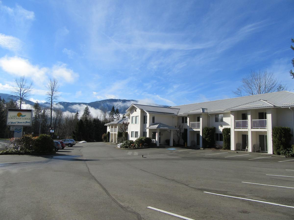 Lake Cowichan Lodge Eksteriør bilde